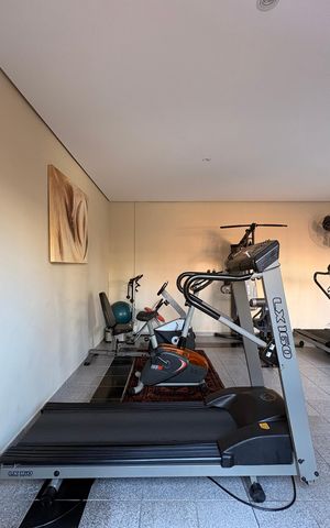 Apartamento à venda com 77m², 2 quartos e 1 vagaÁrea comum - Academia