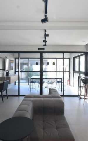 Apartamento para alugar com 33m², 1 quarto e sem vagaÁrea comum - Salão de festas