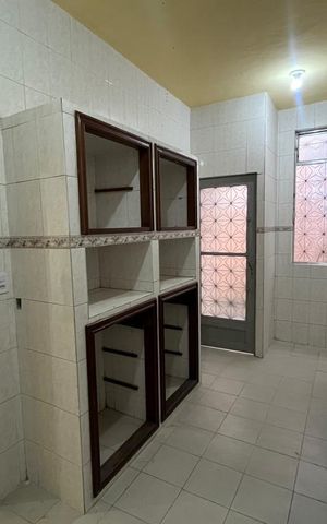Casa para alugar com 160m², 2 quartos e 1 vaga Casa para alugar com 160m², 2 quartos e 1 vagaCozinha