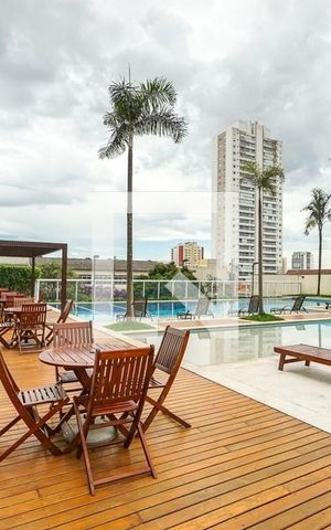 Apartamento à venda com 126m², 3 quartos e 3 vagas Apartamento à venda com 126m², 3 quartos e 3 vagasCondomínio