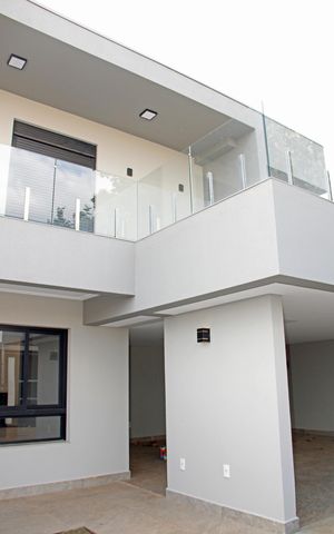 Casa para alugar com 215m², 3 quartos e 4 vagasÁrea externa
