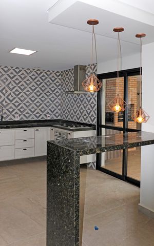 Casa para alugar com 215m², 3 quartos e 4 vagasCozinha
