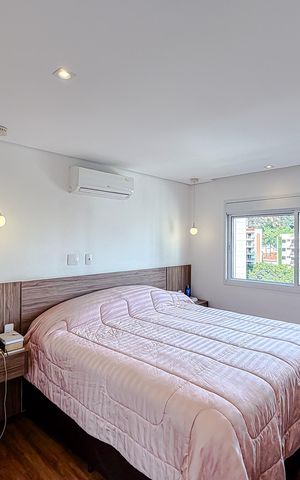 Apartamento à venda com 200m², 3 quartos e 3 vagas Apartamento à venda com 200m², 3 quartos e 3 vagasQuarto 3 - Suíte