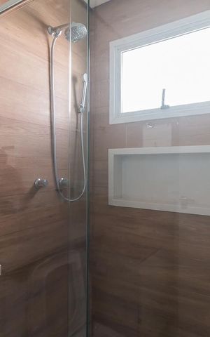 Apartamento para alugar com 70m², 3 quartos e 2 vagas Apartamento para alugar com 70m², 3 quartos e 2 vagasBanheiro da Suíte
