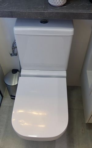 Apartamento à venda com 79m², 3 quartos e 2 vagas Apartamento à venda com 79m², 3 quartos e 2 vagasBanheiro da Suite