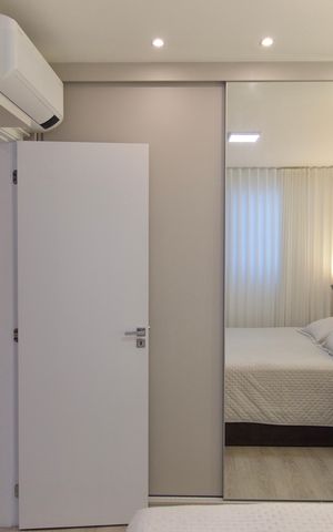 Apartamento à venda com 79m², 3 quartos e 2 vagas Apartamento à venda com 79m², 3 quartos e 2 vagasSuite