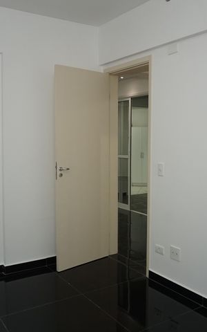 Apartamento para alugar com 81m², 2 quartos e 1 vagaQuarto