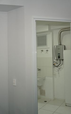 Apartamento para alugar com 81m², 2 quartos e 1 vagaVaranda