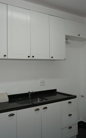 Apartamento para alugar com 81m², 2 quartos e 1 vagaCozinha
