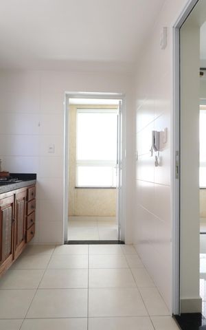 Apartamento para alugar com 98m², 3 quartos e 2 vagasCozinha