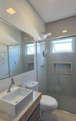 Casa para alugar com 128m², 4 quartos e 2 vagas Casa para alugar com 128m², 4 quartos e 2 vagasBanheiro 2