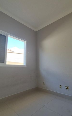 Casa para alugar com 128m², 4 quartos e 2 vagas Casa para alugar com 128m², 4 quartos e 2 vagasQuarto 2
