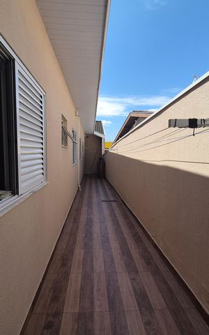 Casa para alugar com 128m², 4 quartos e 2 vagas Casa para alugar com 128m², 4 quartos e 2 vagasÁrea externa