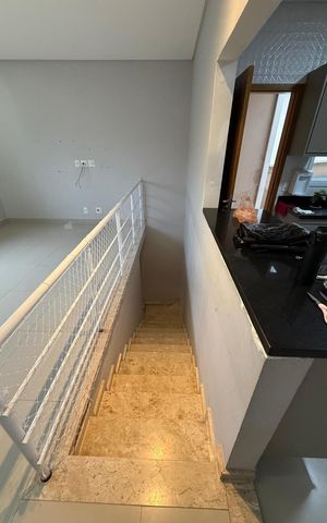 Casa para alugar com 128m², 4 quartos e 2 vagas Casa para alugar com 128m², 4 quartos e 2 vagasCorredor