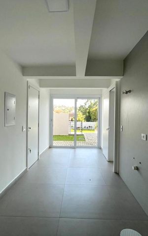 Casa à venda com 700m², 4 quartos e 5 vagas Casa à venda com 700m², 4 quartos e 5 vagasCozinha