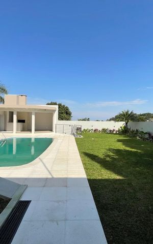Casa à venda com 700m², 4 quartos e 5 vagas
