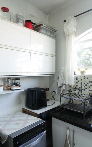 Casa à venda com 280m², 2 quartos e 3 vagas Casa à venda com 280m², 2 quartos e 3 vagasCasa 2