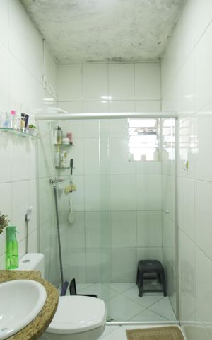 Casa à venda com 280m², 2 quartos e 3 vagas Casa à venda com 280m², 2 quartos e 3 vagasCasa 2