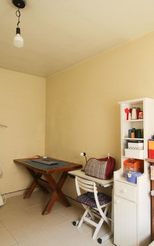 Casa à venda com 280m², 2 quartos e 3 vagas Casa à venda com 280m², 2 quartos e 3 vagasCasa 1