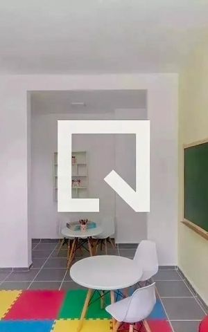 Apartamento à venda com 35m², 2 quartos e sem vagaÁrea comum