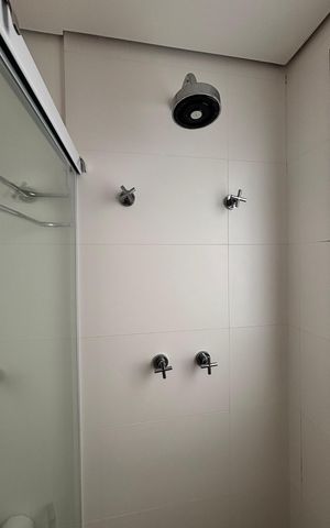 Apartamento para alugar com 91m², 2 quartos e 2 vagas Apartamento para alugar com 91m², 2 quartos e 2 vagasBanheiro da Suíte 1