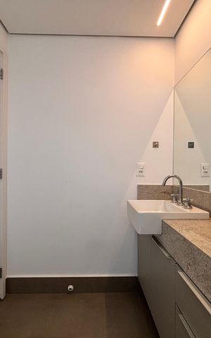 Apartamento para alugar com 91m², 2 quartos e 2 vagas Apartamento para alugar com 91m², 2 quartos e 2 vagasBanheiro da Suíte 2