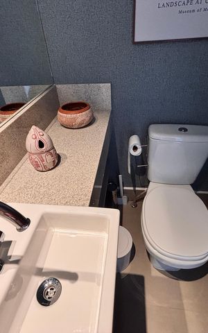 Apartamento para alugar com 91m², 2 quartos e 2 vagas Apartamento para alugar com 91m², 2 quartos e 2 vagasLavabo