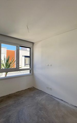 Casa de condomínio à venda com 466m², 4 quartos e 4 vagas Casa de condomínio à venda com 466m², 4 quartos e 4 vagasSuíte 4