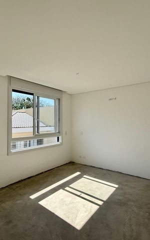 Casa de condomínio à venda com 466m², 4 quartos e 4 vagas Casa de condomínio à venda com 466m², 4 quartos e 4 vagasSuíte 2
