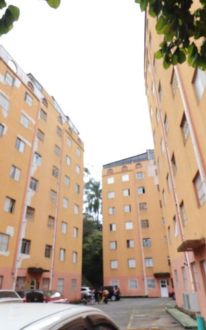 Apartamento para alugar com 57m², 2 quartos e 1 vagaFachada do bloco