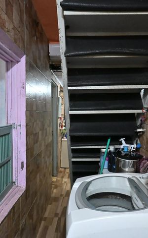 Casa à venda com 45m², 2 quartos e sem vagaÁrea de Serviço 