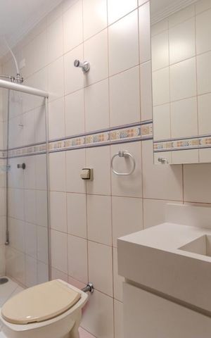 Casa à venda com 124m², 2 quartos e 2 vagas