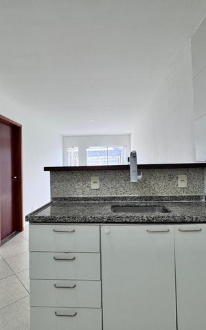 Casa de condomínio para alugar com 88m², 2 quartos e 2 vagas Casa de condomínio para alugar com 88m², 2 quartos e 2 vagasCozinha