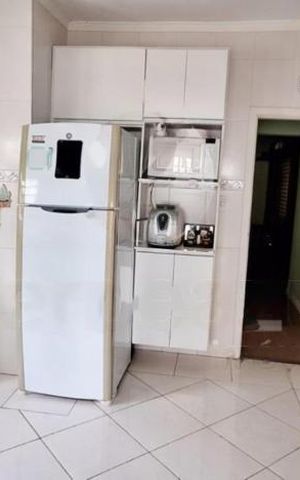 Casa à venda com 85m², 2 quartos e 3 vagas