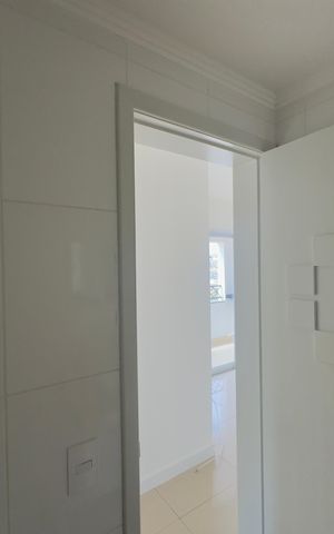 Apartamento à venda com 57m², 2 quartos e 1 vaga Apartamento à venda com 57m², 2 quartos e 1 vagaBanheiro 2