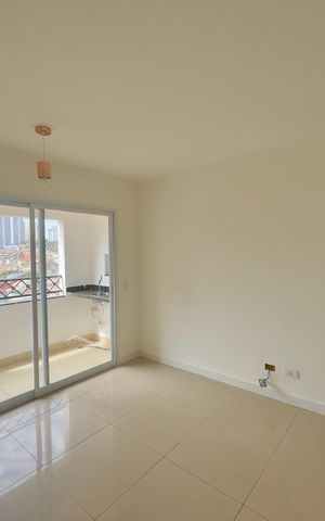 Apartamento à venda com 57m², 2 quartos e 1 vaga Apartamento à venda com 57m², 2 quartos e 1 vagaSala