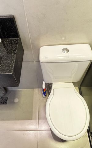 Apartamento à venda com 38m², 2 quartos e 1 vaga Apartamento à venda com 38m², 2 quartos e 1 vagaBanheiro