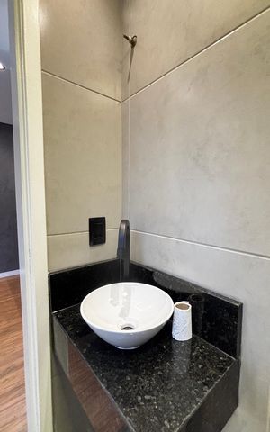 Apartamento à venda com 38m², 2 quartos e 1 vaga Apartamento à venda com 38m², 2 quartos e 1 vagaBanheiro