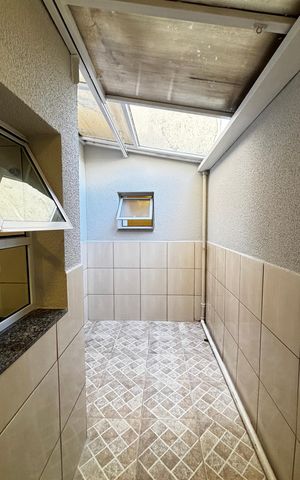 Apartamento à venda com 38m², 2 quartos e 1 vaga Apartamento à venda com 38m², 2 quartos e 1 vagaÁrea de Serviço