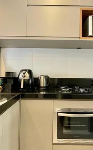 Apartamento à venda com 72m², 2 quartos e 2 vagas Apartamento à venda com 72m², 2 quartos e 2 vagasCozinha e Área de Serviço