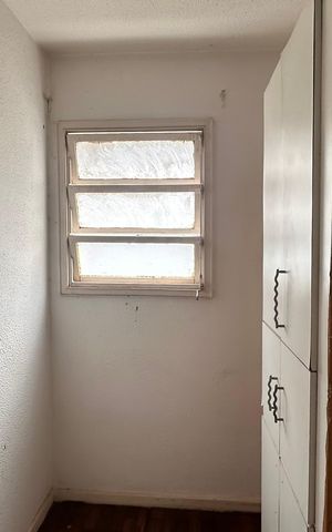 Apartamento à venda com 131m², 2 quartos e 1 vaga Apartamento à venda com 131m², 2 quartos e 1 vagaQuarto de serviço