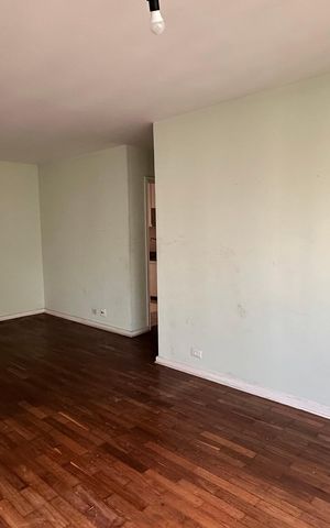 Apartamento à venda com 131m², 2 quartos e 1 vaga Apartamento à venda com 131m², 2 quartos e 1 vagaSala