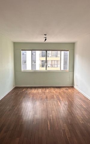 Apartamento à venda com 131m², 2 quartos e 1 vaga Apartamento à venda com 131m², 2 quartos e 1 vagaSala