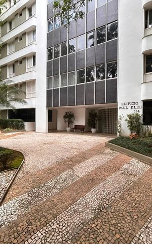 Apartamento à venda com 131m², 3 quartos e 1 vaga Apartamento à venda com 131m², 3 quartos e 1 vagaÁrea comum