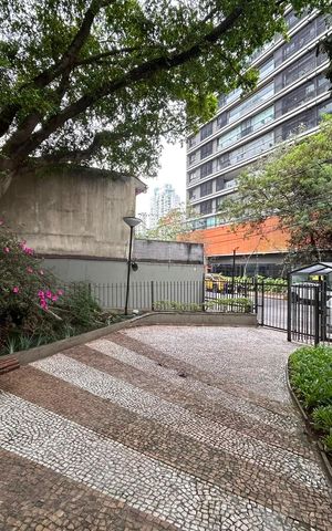 Apartamento à venda com 131m², 3 quartos e 1 vaga Apartamento à venda com 131m², 3 quartos e 1 vagaÁrea comum
