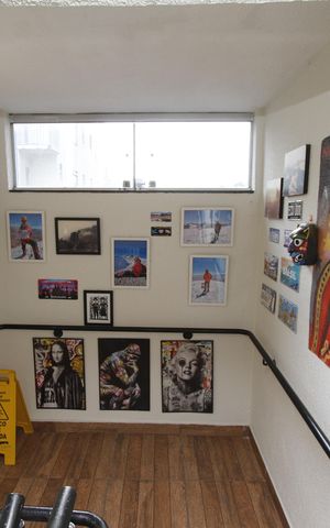 Studio para alugar com 30m², 1 quarto e sem vagaEscada