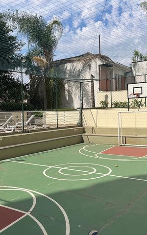 Apartamento à venda com 95m², 3 quartos e 2 vagas Apartamento à venda com 95m², 3 quartos e 2 vagasQuadra Esportiva