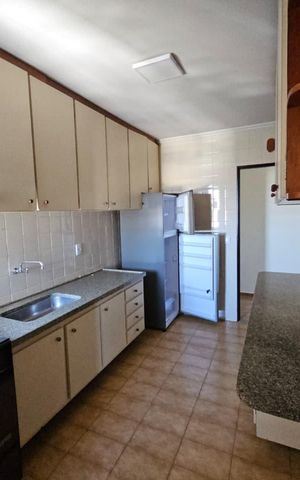 Apartamento para alugar com 83m², 3 quartos e 1 vaga Apartamento para alugar com 83m², 3 quartos e 1 vagaCozinha
