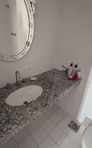 Apartamento à venda com 218m², 4 quartos e 2 vagas Apartamento à venda com 218m², 4 quartos e 2 vagasBanheiro do Quarto 3