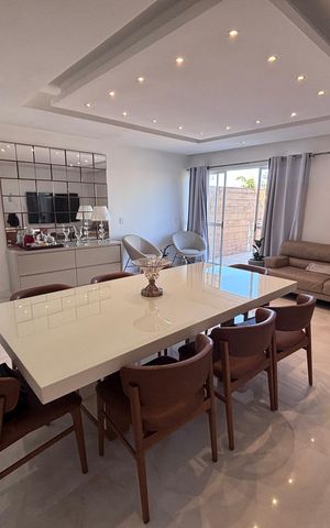 Apartamento à venda com 218m², 4 quartos e 2 vagas